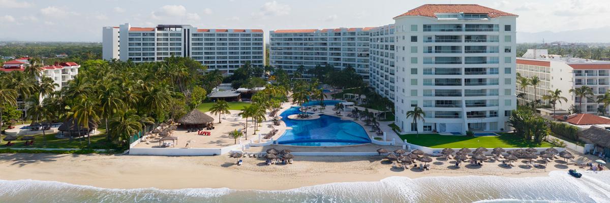 Solde 'Là où soleil et plaisir ne font qu'un' au Wyndham Alltra Vallarta - background banner